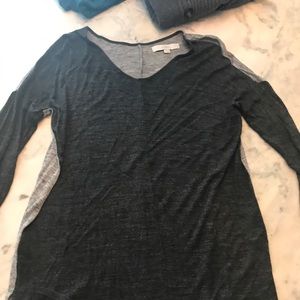 Two toned gray top